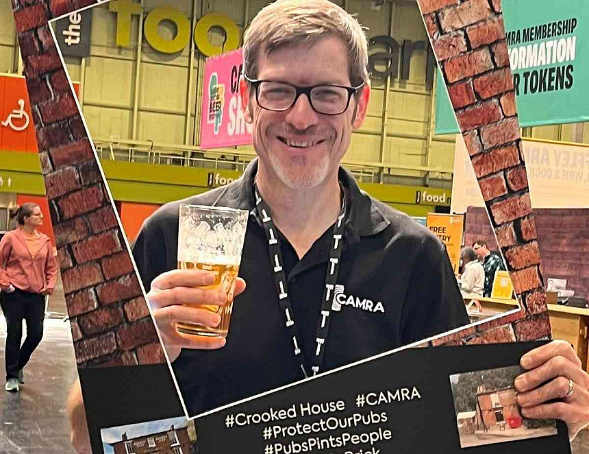 Selfie boost for rebuild Crooked House campaign 
