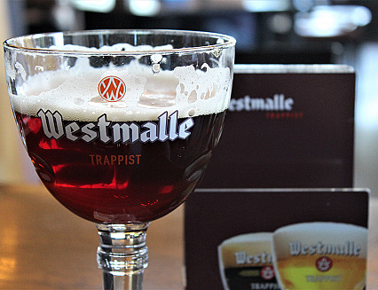 What makes a good beer head?