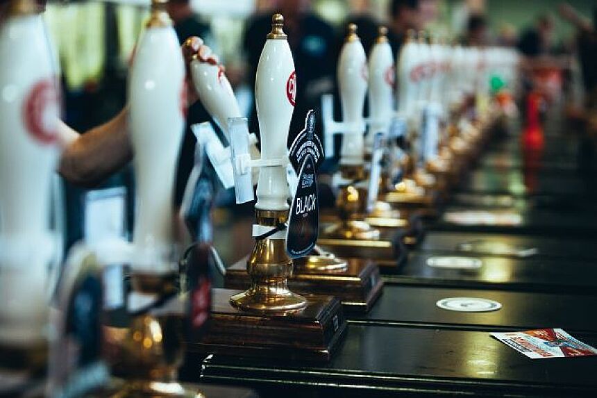 Low-alcohol beer on draught boosts pub sales
